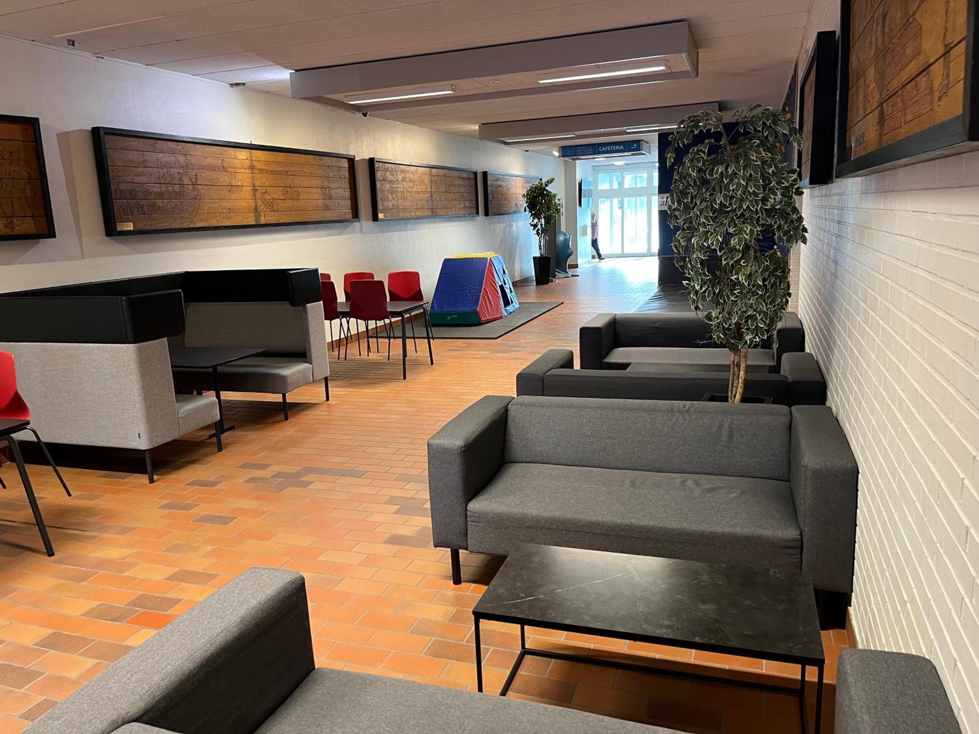 Hirtshals Idraetscenter - Vandrehjem - Hostel Экстерьер фото