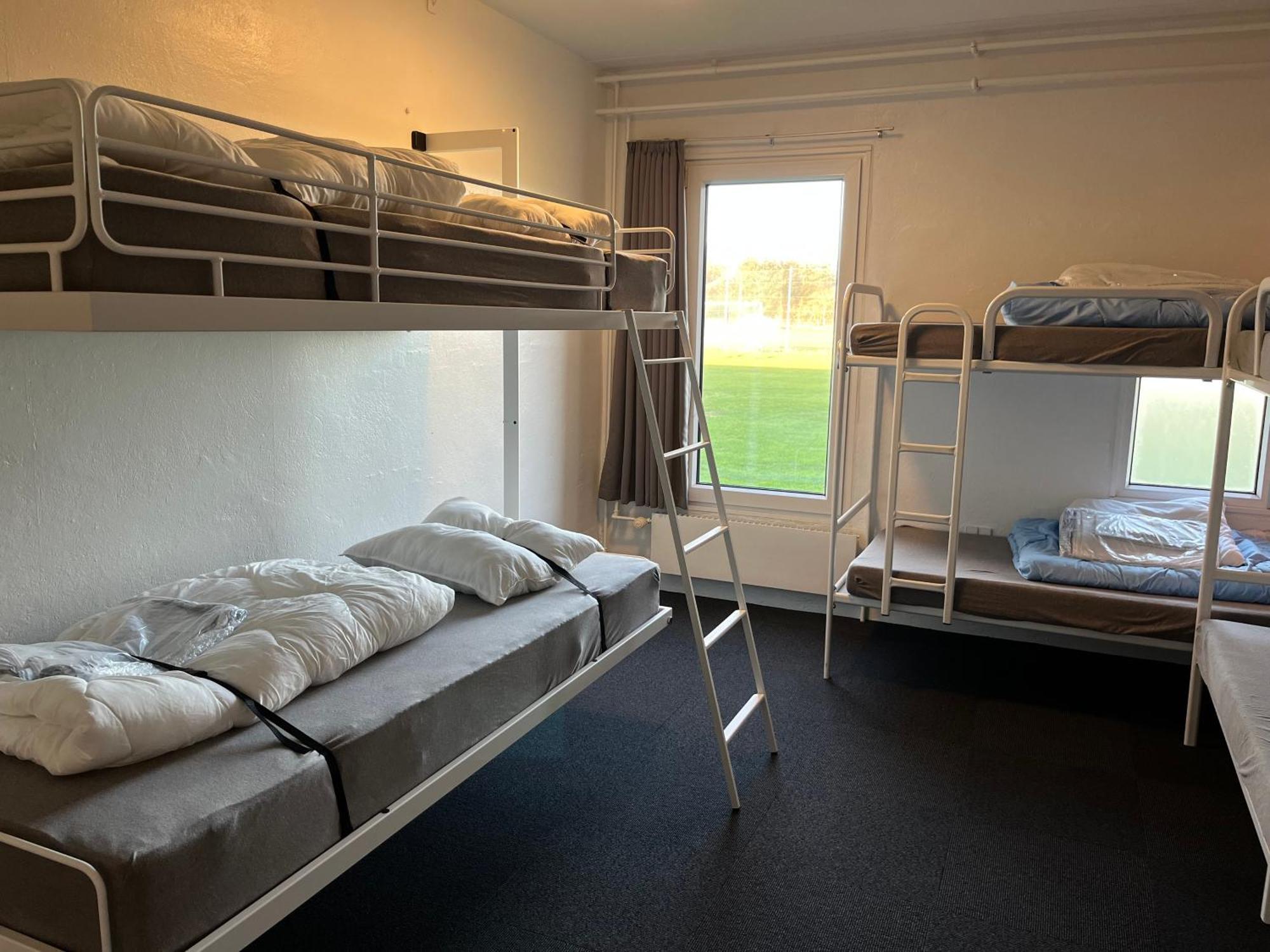 Hirtshals Idraetscenter - Vandrehjem - Hostel Экстерьер фото